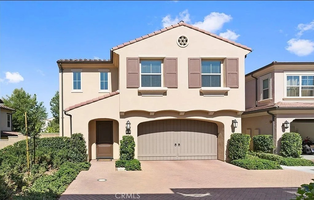 38 Oakfield Property Photo 1