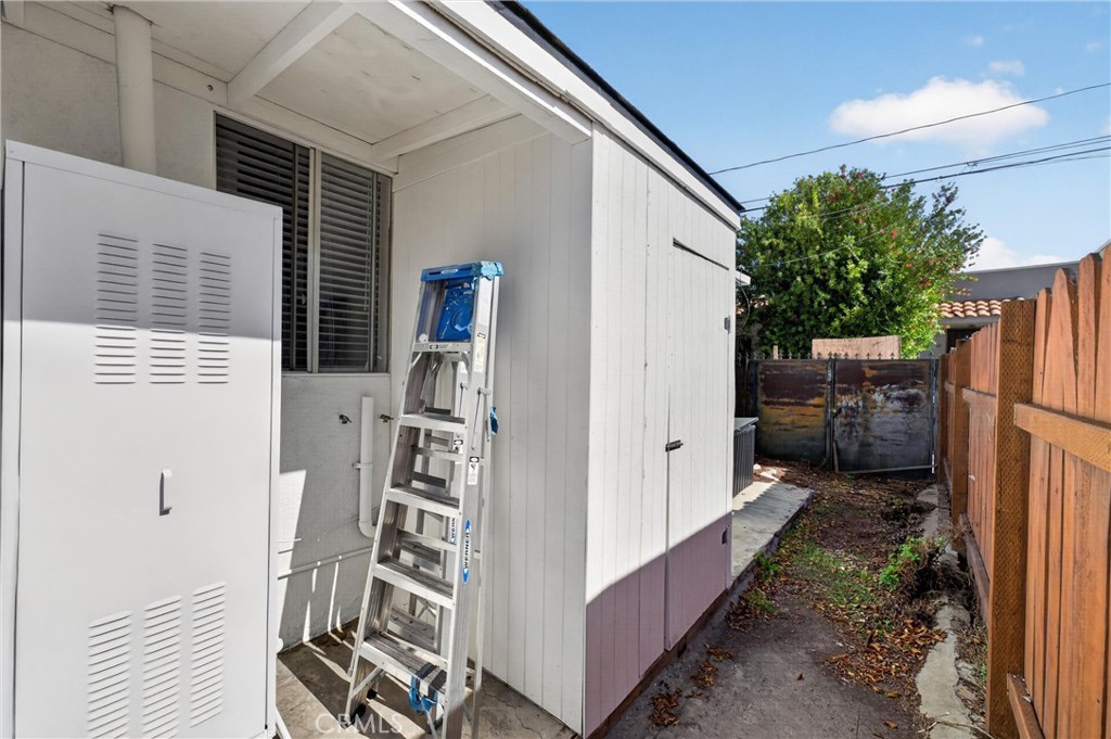 1204 E Poinsettia Property Photo 40