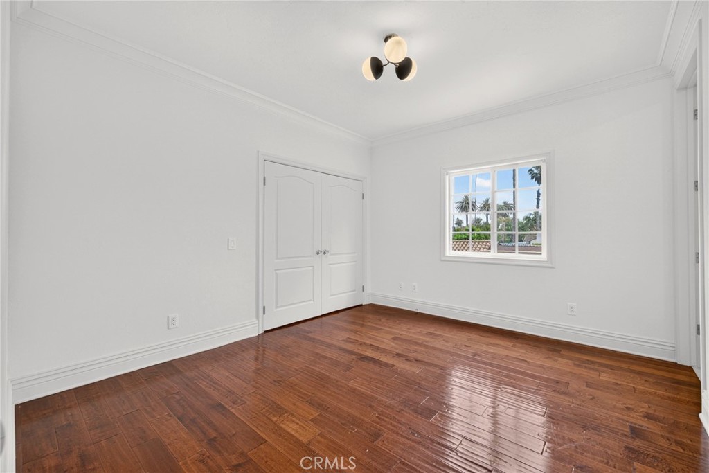 515 N Crescent Heights Property Photo 25