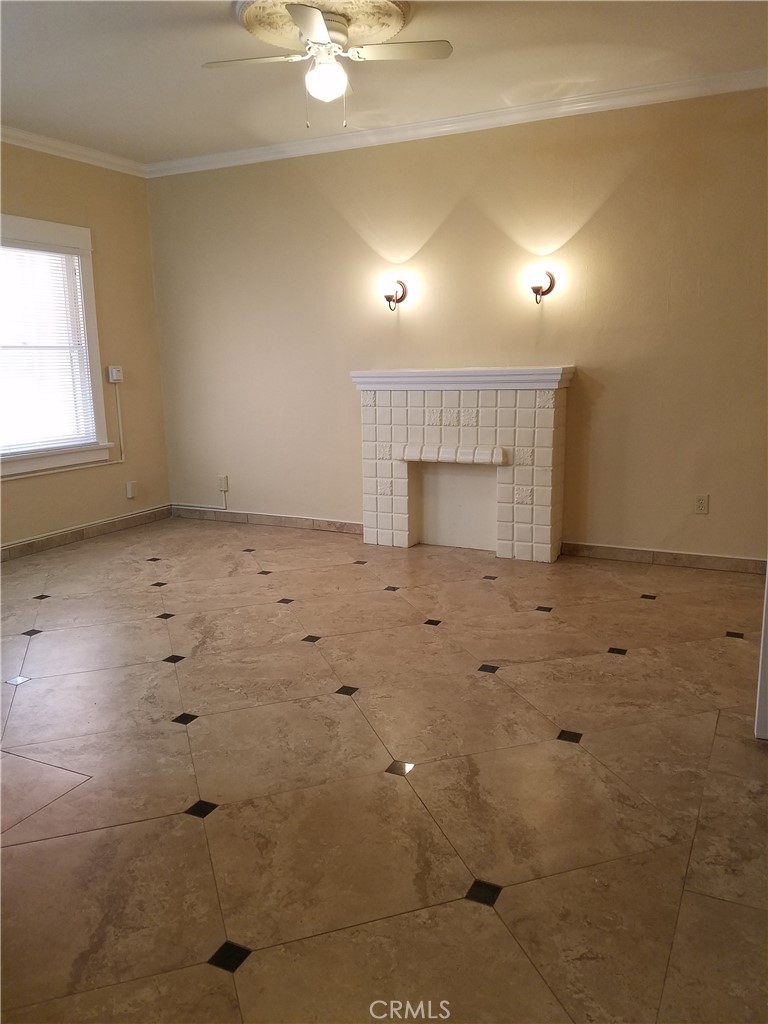 635 Elm Avenue 3 Property Photo 2