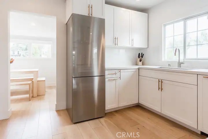 2142 Fargo Street Property Photo 4