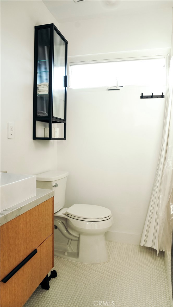 2142 Fargo Street Property Photo 59