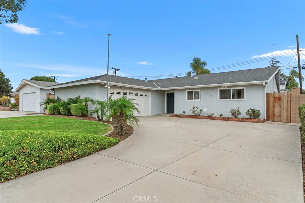 8161 Valencia Property Photo 1