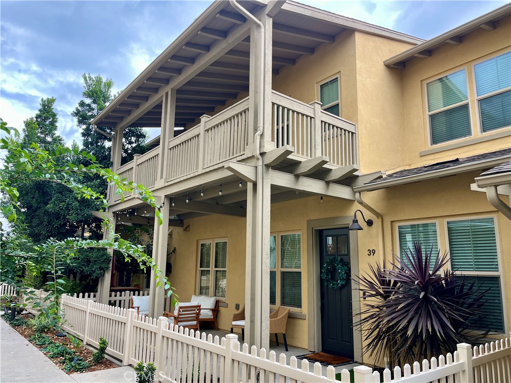 39 Promesa Property Photo 1