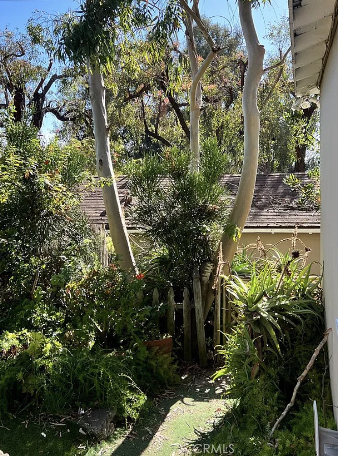 2202 S Coast Highway D.5 Property Photo 16