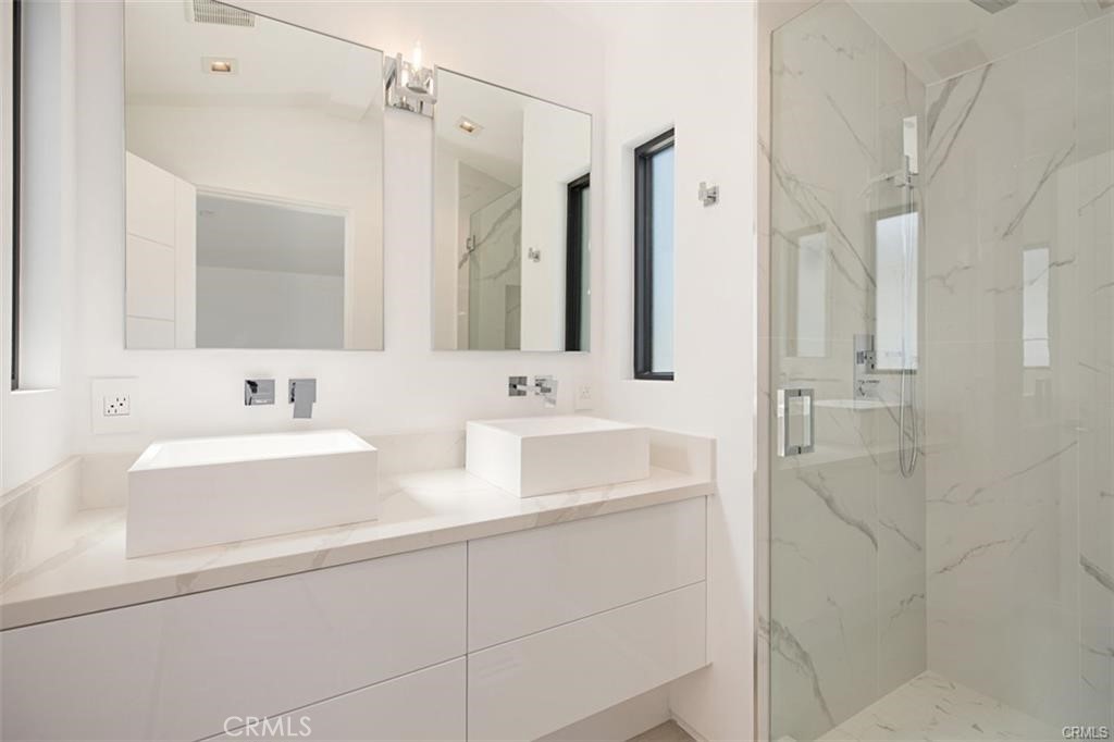 423 Orchid Ave 1/2 Property Photo 21