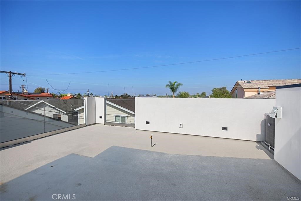 423 Orchid Ave 1/2 Property Photo 22