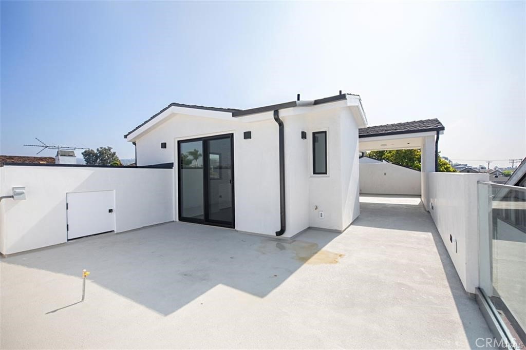 423 Orchid Ave 1/2 Property Photo 24