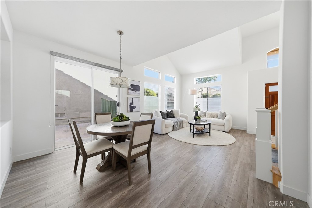 781 Roscoe Street Property Photo 4