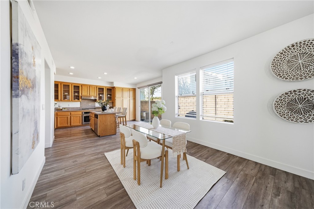781 Roscoe Street Property Photo 12