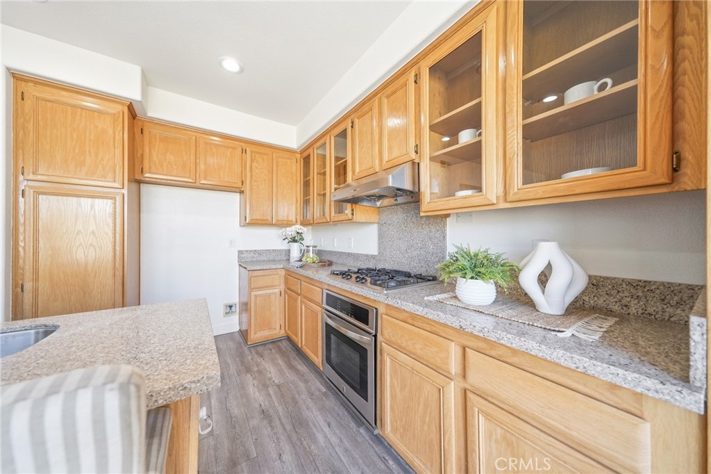781 Roscoe Street Property Photo 18