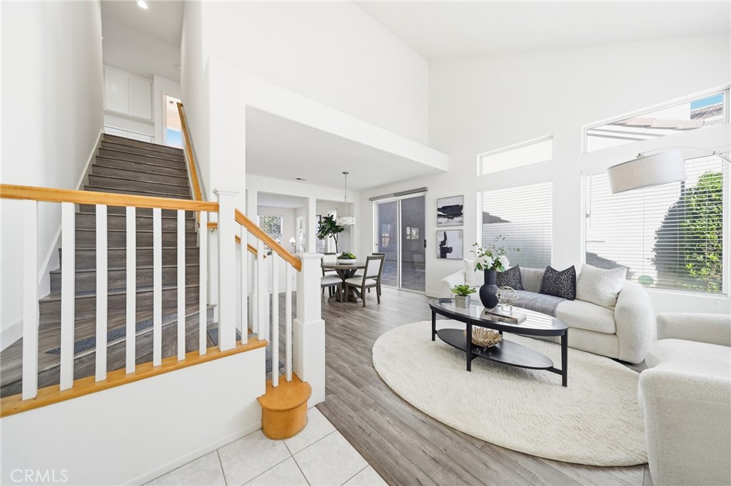 781 Roscoe Street Property Photo 22