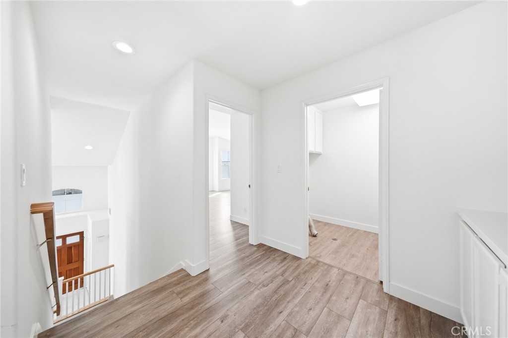 781 Roscoe Street Property Photo 24