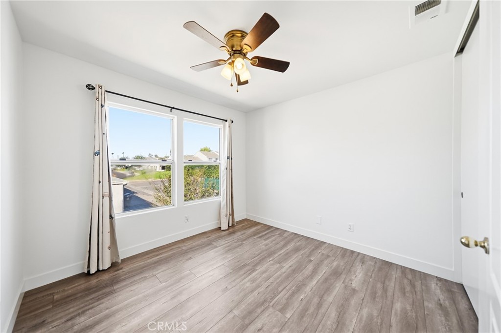 781 Roscoe Street Property Photo 37