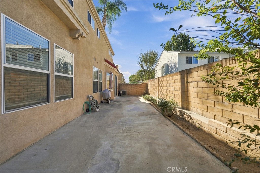 781 Roscoe Street Property Photo 49