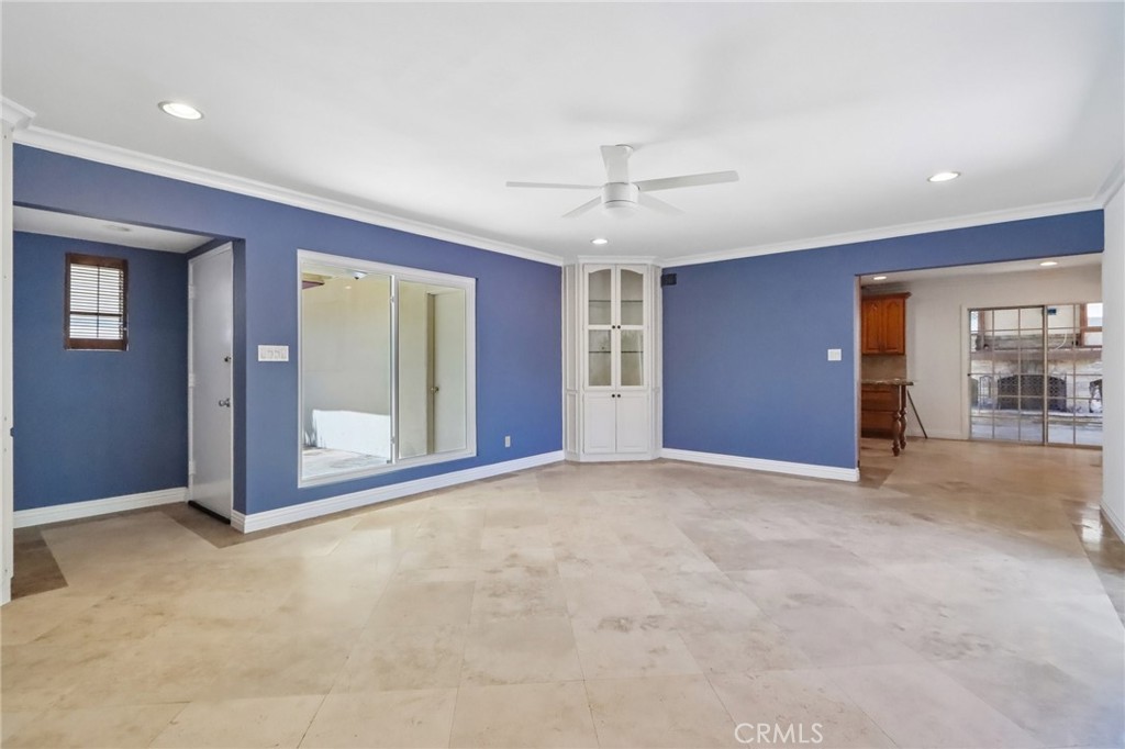12312 Newport Property Photo 5