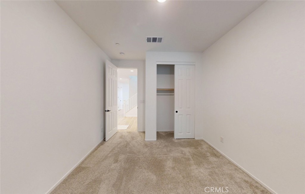 340 Lilly Street Property Photo 8