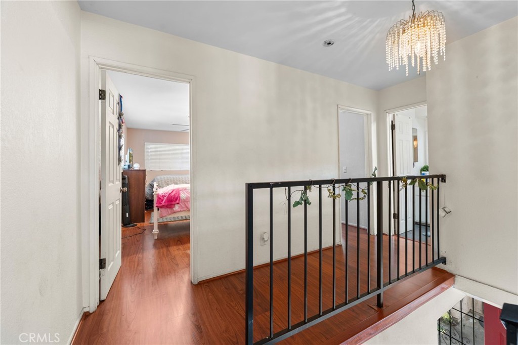 2526 E Van Buren Property Photo 10
