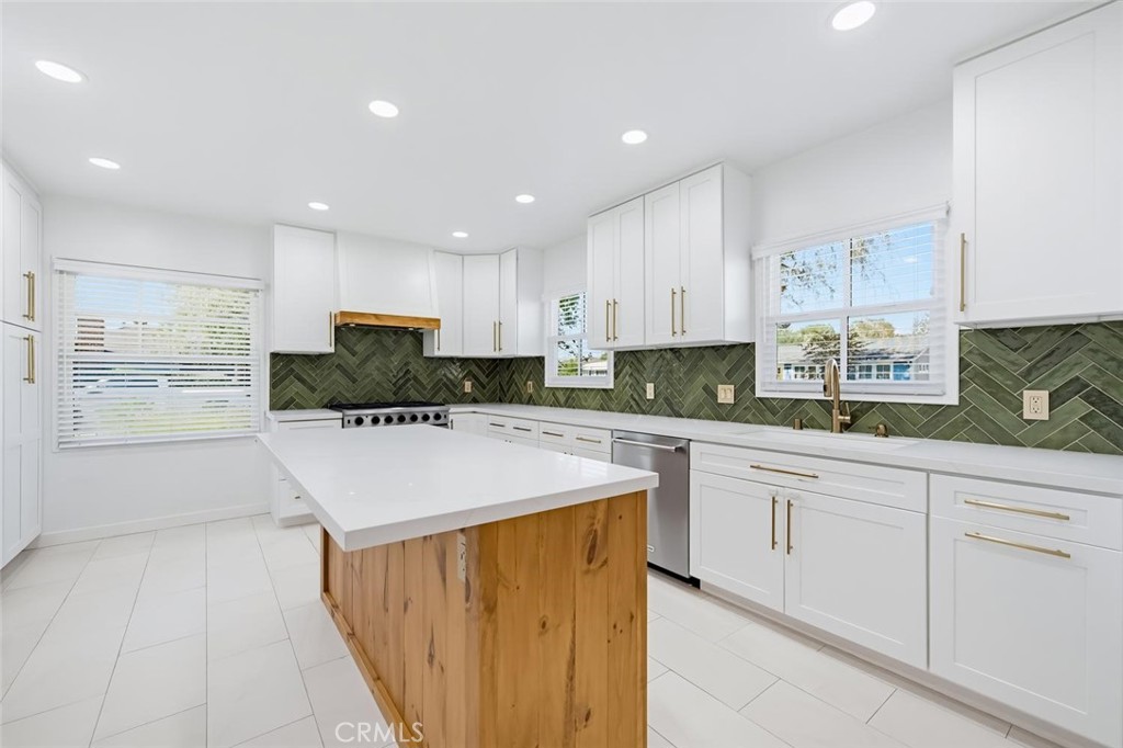 2284 Radnor Property Photo 23