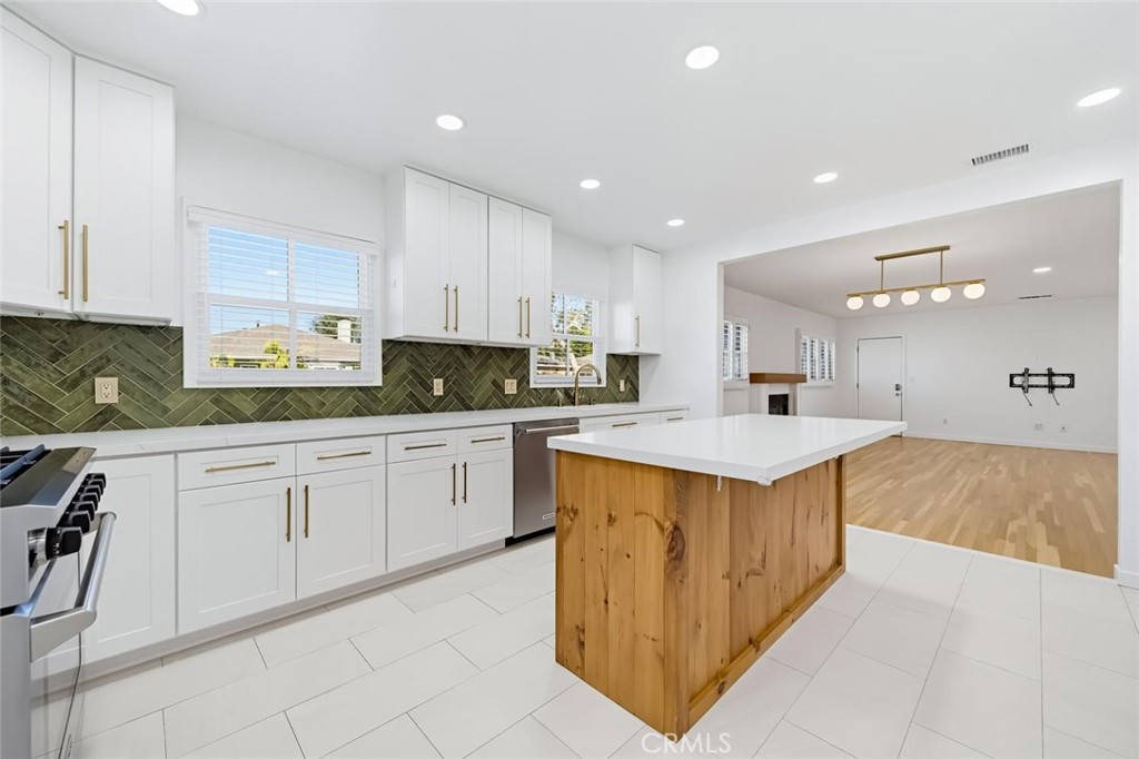 2284 Radnor Property Photo 26