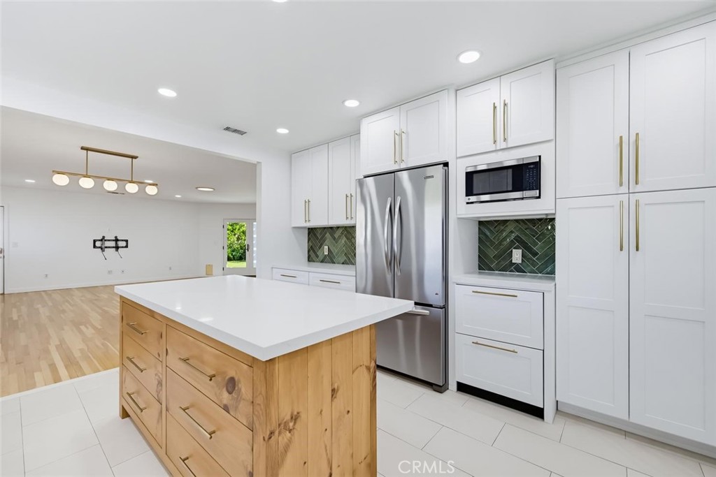 2284 Radnor Property Photo 27