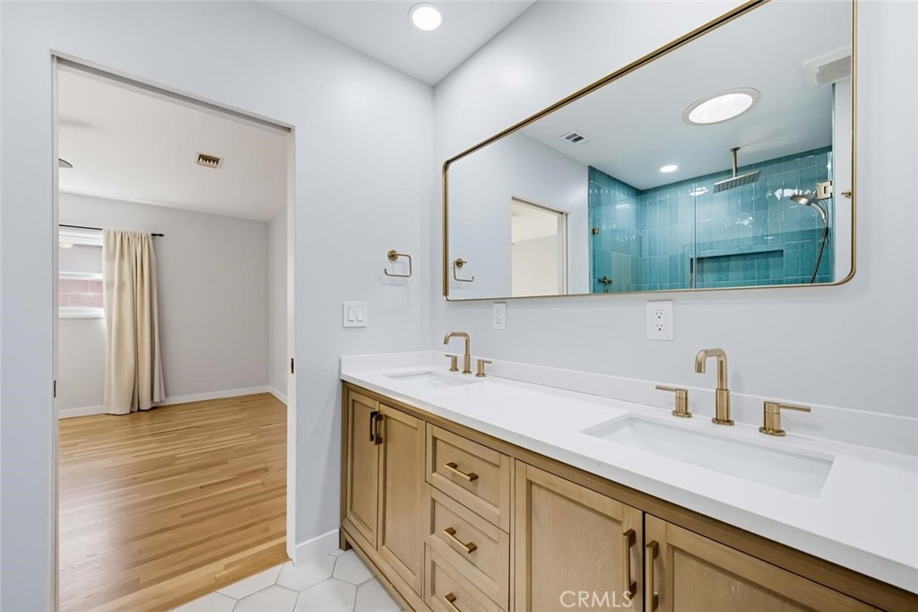 2284 Radnor Property Photo 42