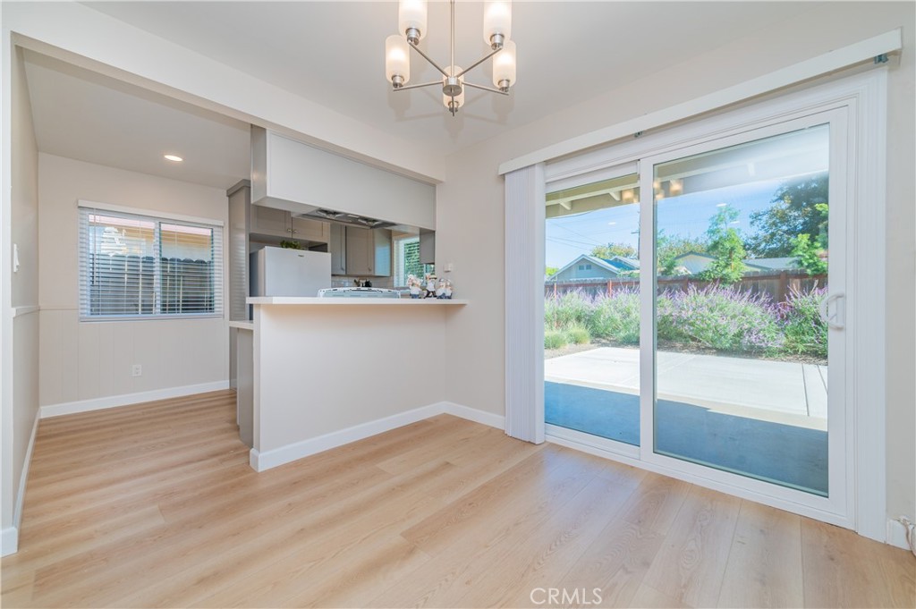 347 S Clark Street Property Photo 8