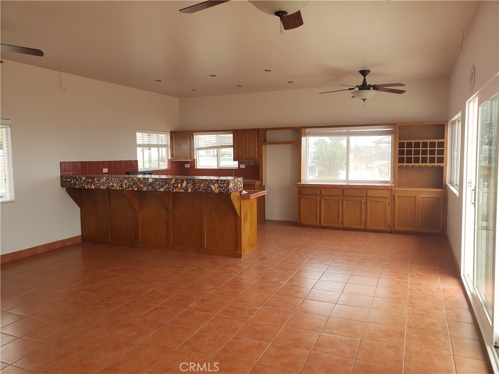 3 Lolita Property Photo 6