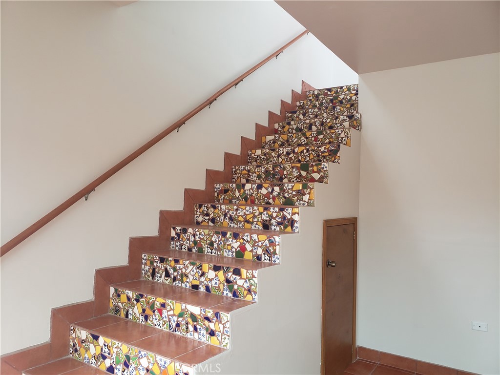 3 Lolita Property Photo 9