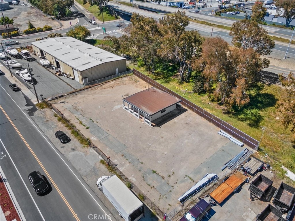 6113 Bridgehead Road Property Photo 14