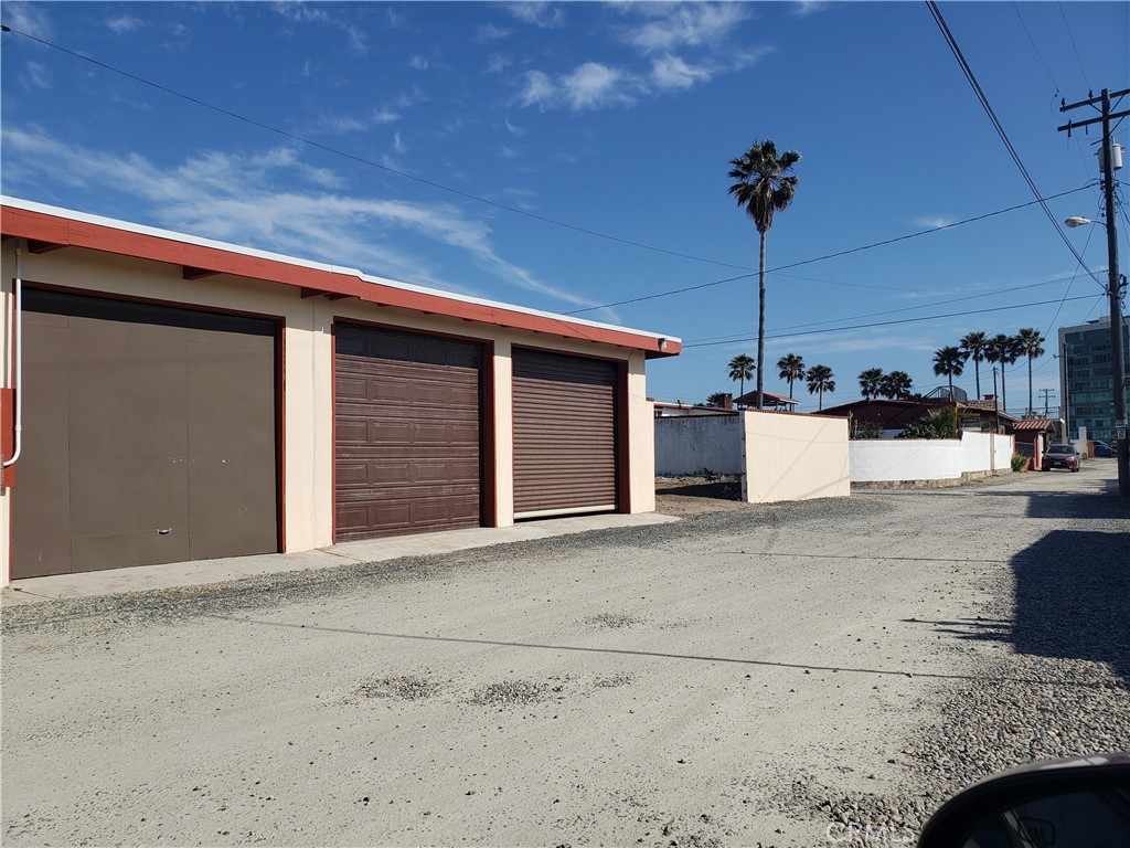 8 D-8 Lorenzo Property Photo