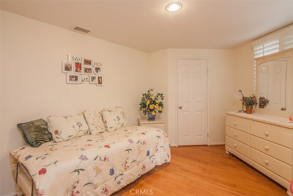 4305 N Sunflower Avenue Property Photo 14