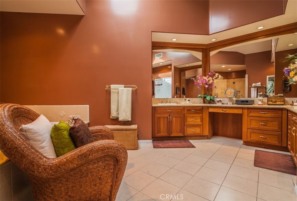 4305 N Sunflower Avenue Property Photo 43