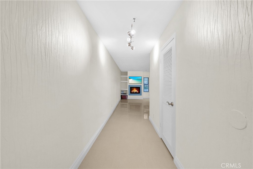 260 Cagney Lane 105 Property Photo 14