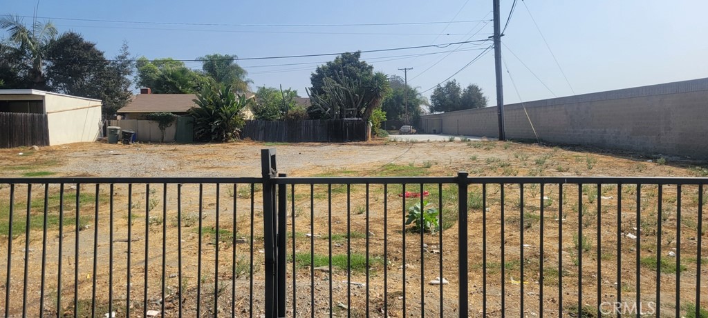 13724 Garfield Avenue Property Photo