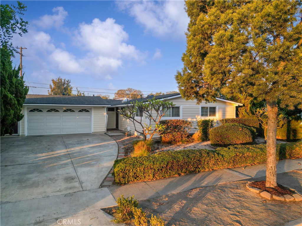 7037 Fillmore Drive Property Photo