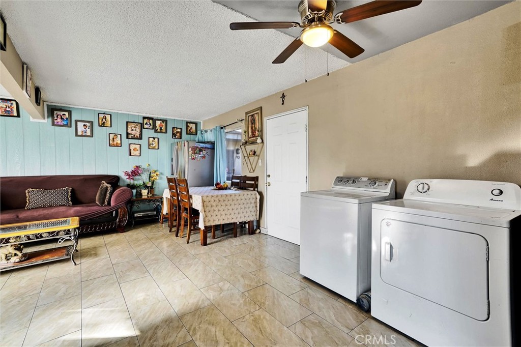 3365 Santa Fe Avenue 88 Property Photo 16