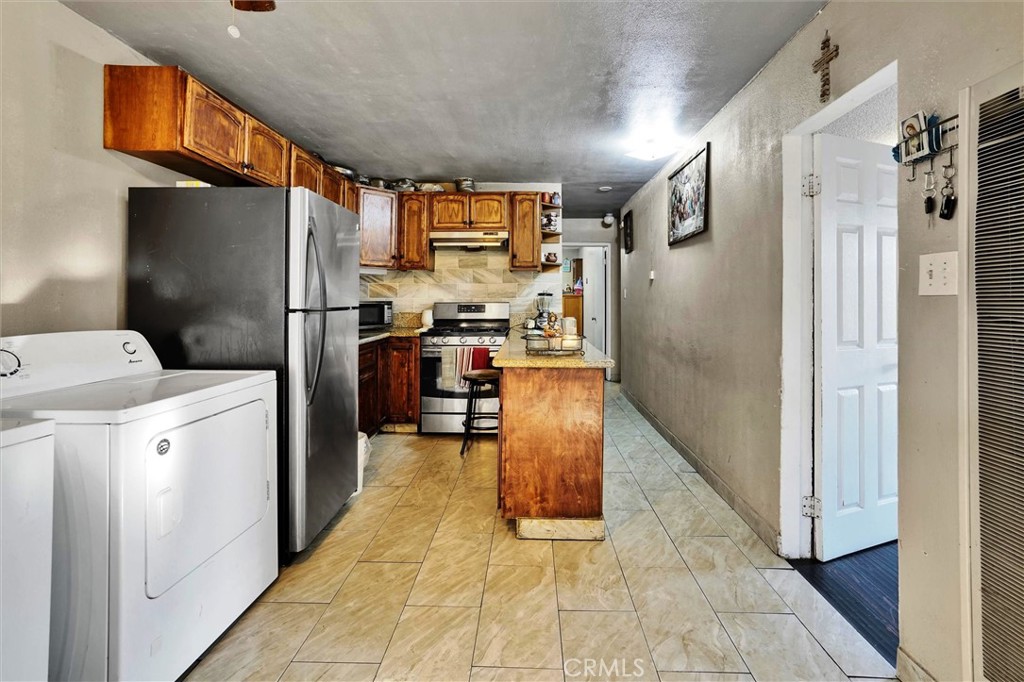 3365 Santa Fe Avenue 88 Property Photo 20