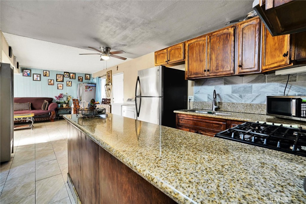 3365 Santa Fe Avenue 88 Property Photo 22