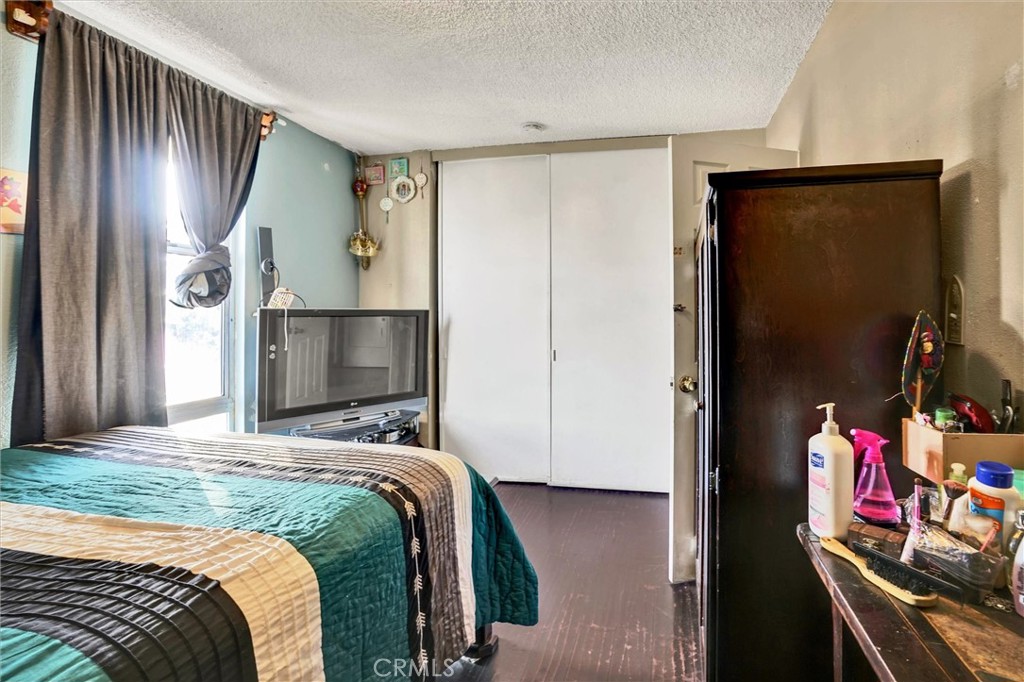 3365 Santa Fe Avenue 88 Property Photo 24