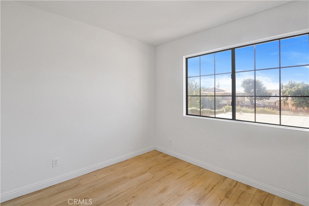 8810 Cedar Street Property Photo 3