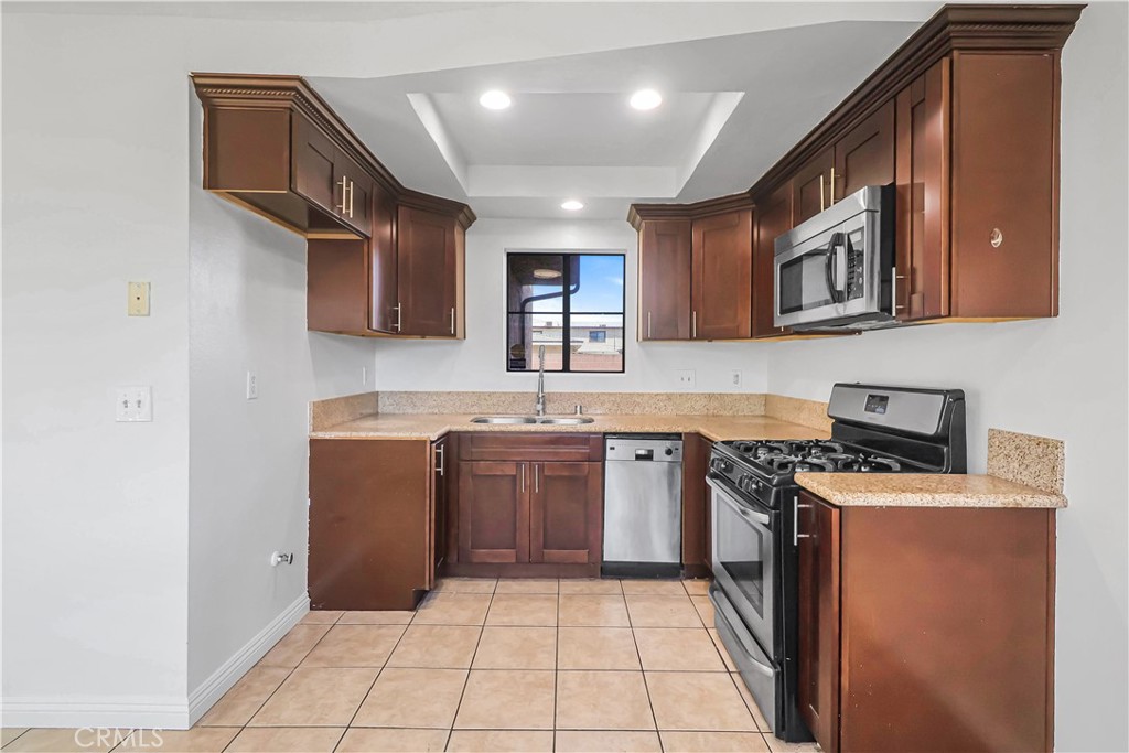 8810 Cedar Street Property Photo 9