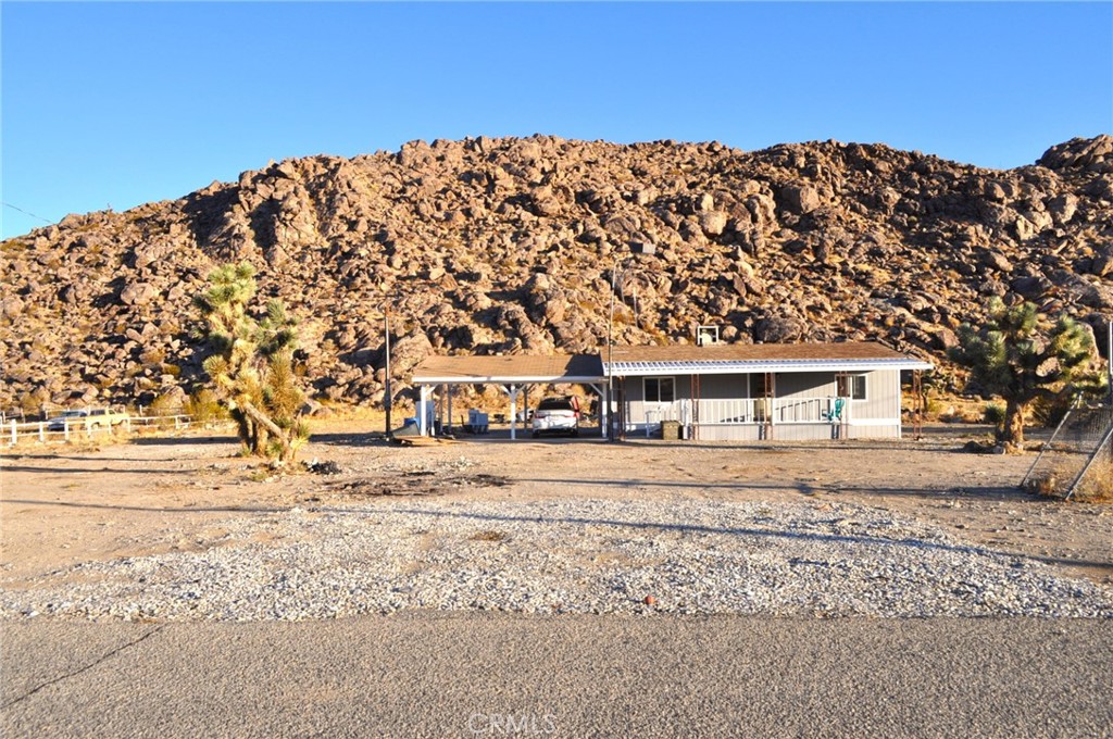 32164 Zircon Road Property Photo 2