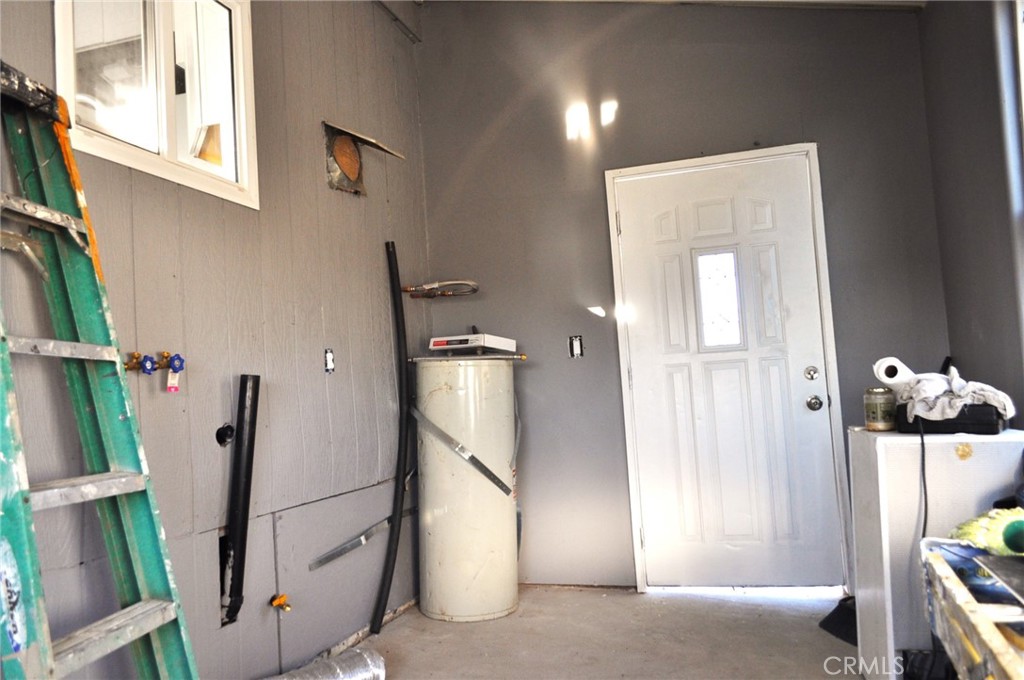 32164 Zircon Road Property Photo 14