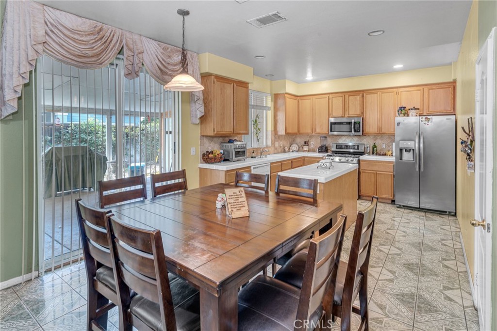 4100 Monterey Avenue Property Photo 8