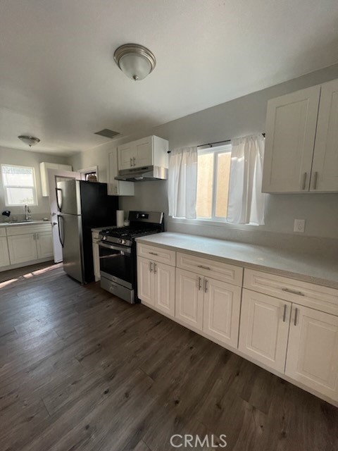 2108 S Marvin Avenue Property Photo 6