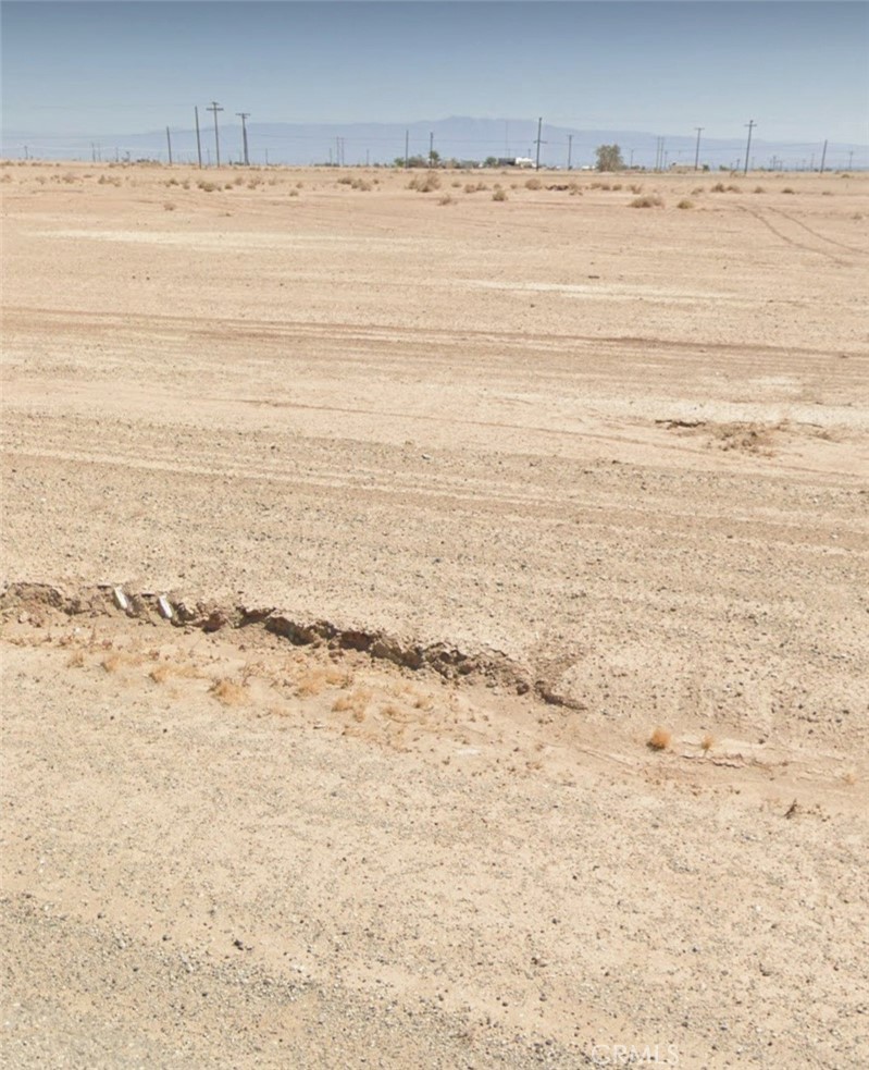 2172 Salton Drive Property Photo 1