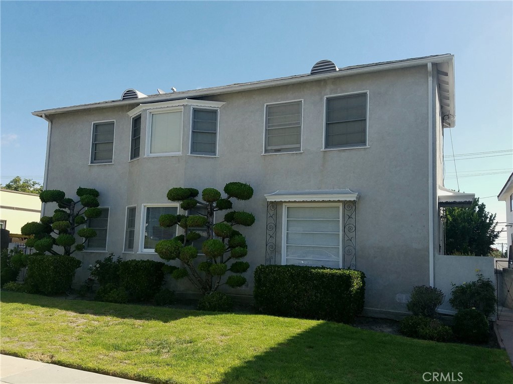 1210 S Leland Street Property Photo 4