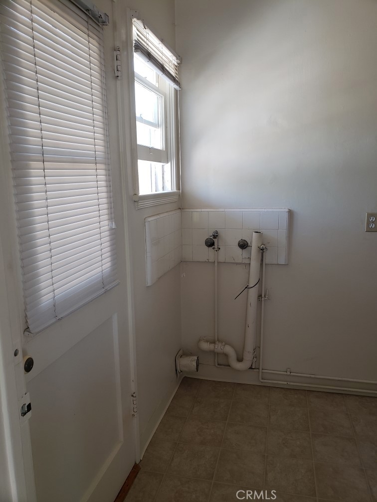 1210 S Leland Street Property Photo 19