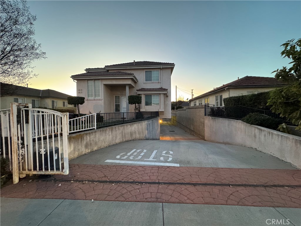 1613 S Atlantic Blvd., #a Property Photo 2